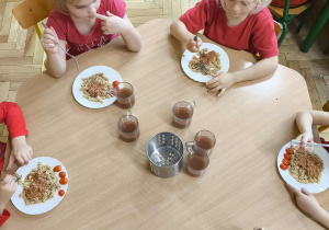 Drugie danie też czerwone