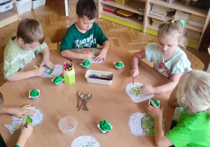 Starszaki podczas pracy