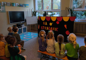 Przedstawienie w wykonaniu rodziców