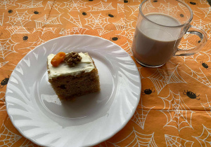 Podwieczorek w kolorze pomarańczowym