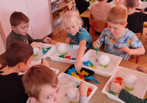 Starszaki są bardzo zajęte.