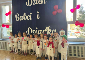 Maluszki gotowe do występu